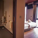 Hotel Easyhotel Dublin