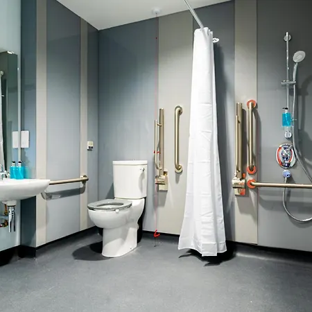 Easyhotel 3* دبلن