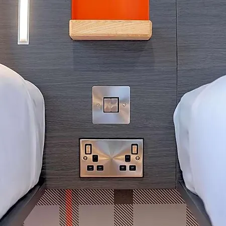 Easyhotel 3* دبلن