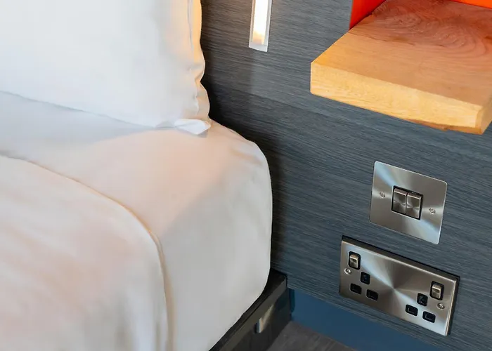 Szálloda Easyhotel 3*